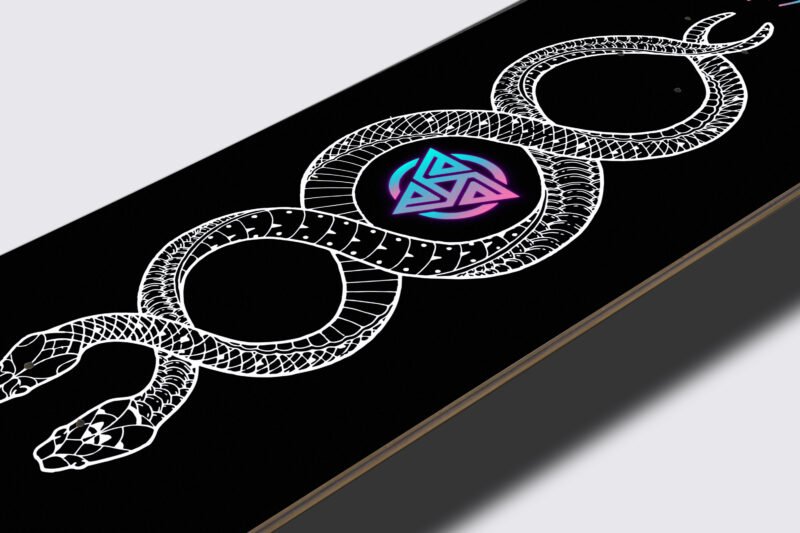 Black Serpents deleitte Skateboard - Image 2